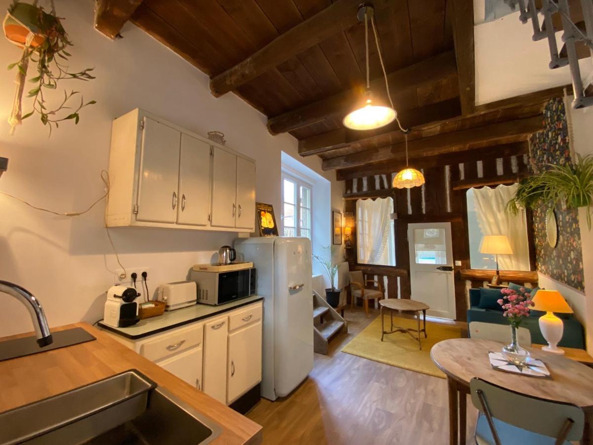 Appartamento Duplex De Charme A Lessy Esterno foto
