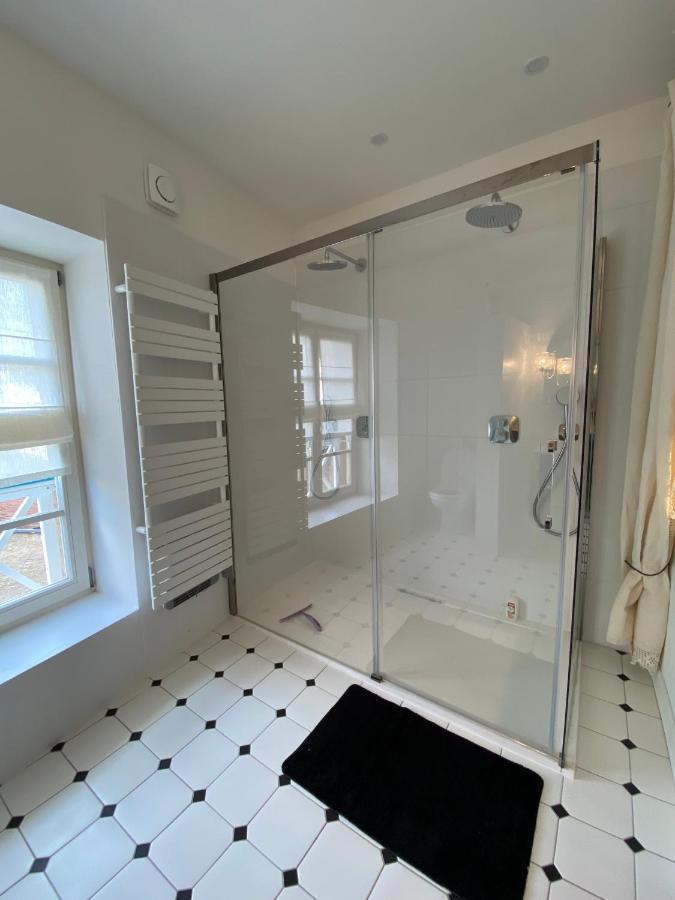 Appartamento Duplex De Charme A Lessy Esterno foto